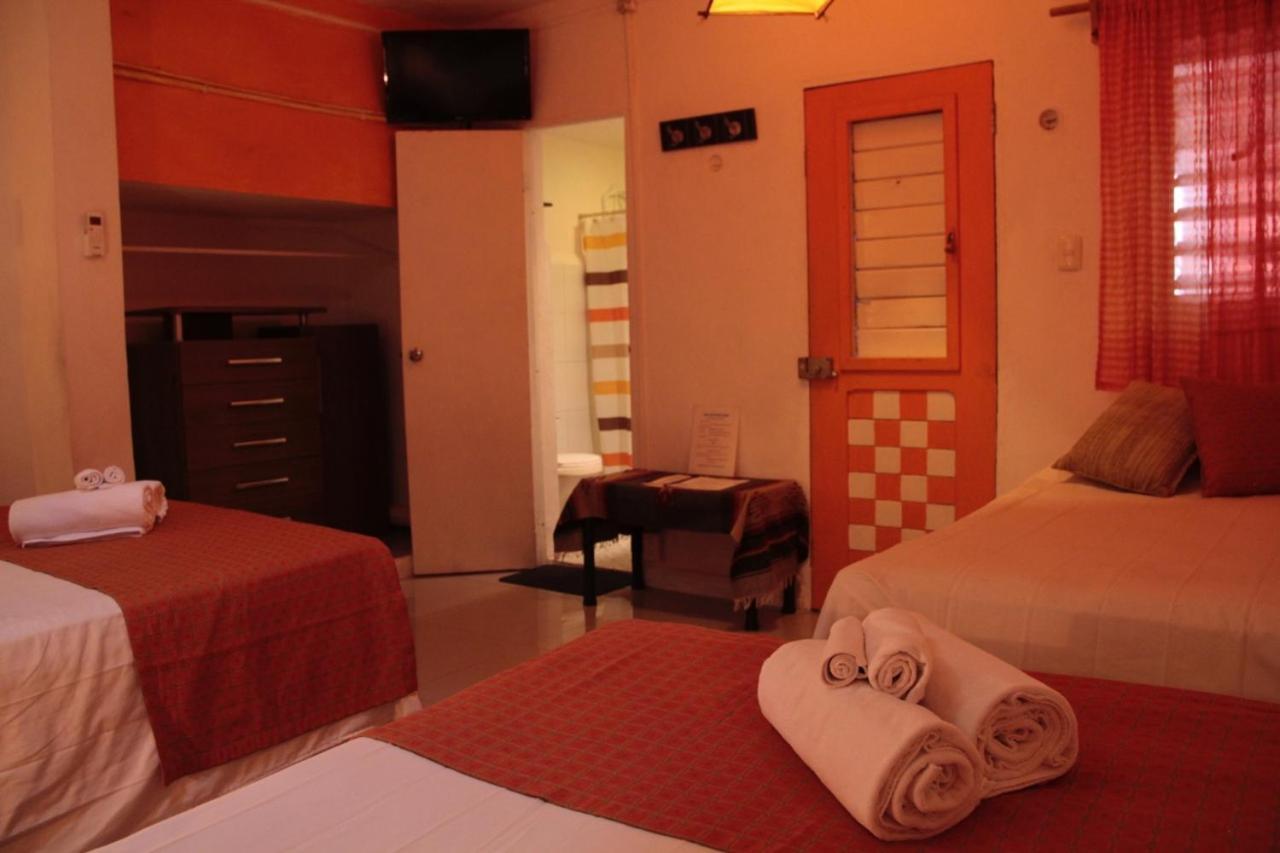 La Casa Naranja Hotel Isla Mujeres Kültér fotó